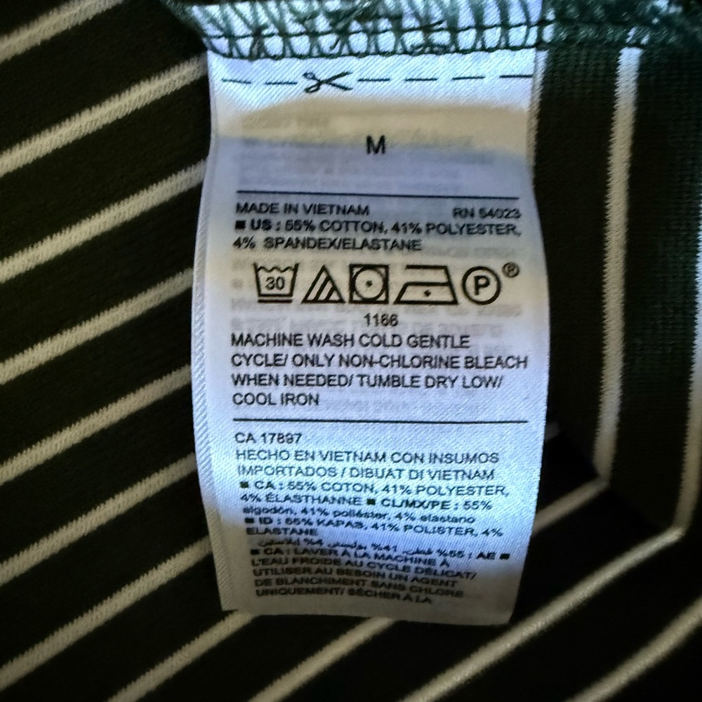 Old Navy Green and White Striped Pencil Skirt - Picture 5 of 5